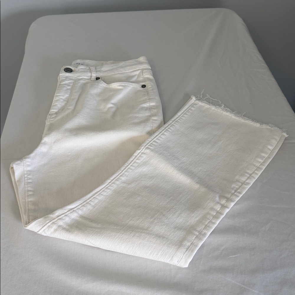 LOFT Women’s White Denim Jeans | Mid-Rise Straight Leg Raw Hem | Size 10/30